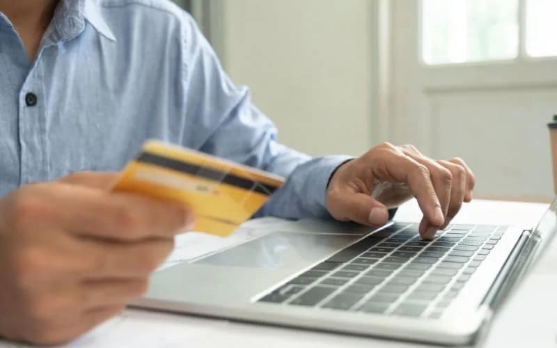 Credit repair service vs DIY